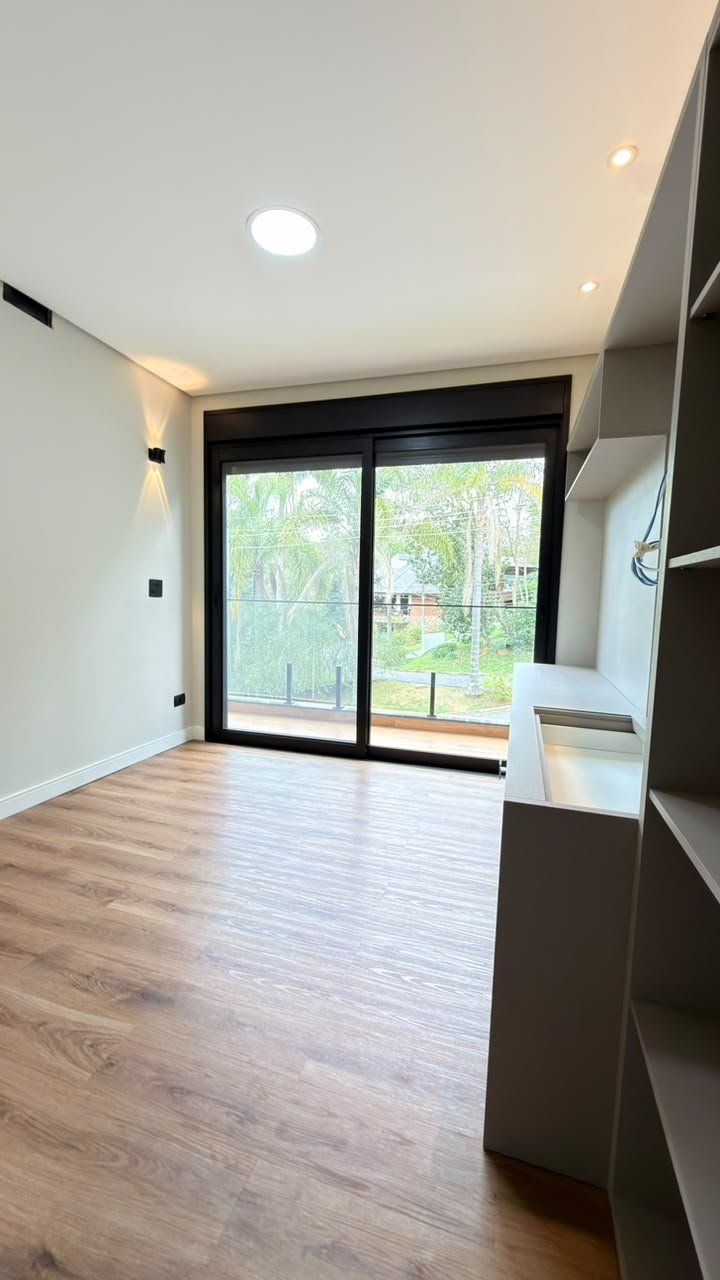 Casa de 3 dormitórios — Jd. São João, Jandira (foto 16 de 23)